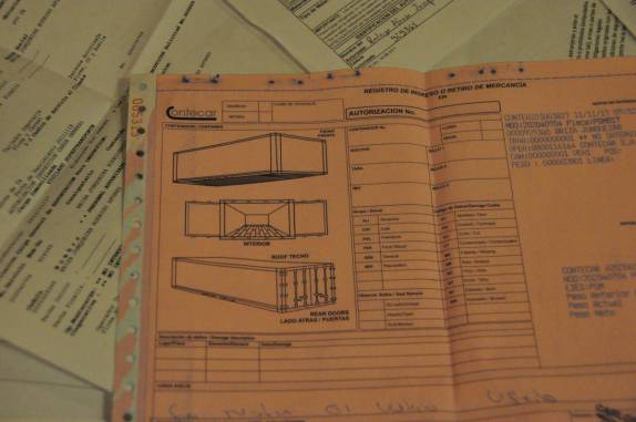 Documento emitido no porto, um dos muitos no processo de envio da Fiona da Colômbia ao Panamá